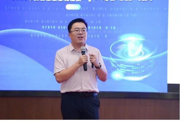 亚洲成AV人片一区二区三区