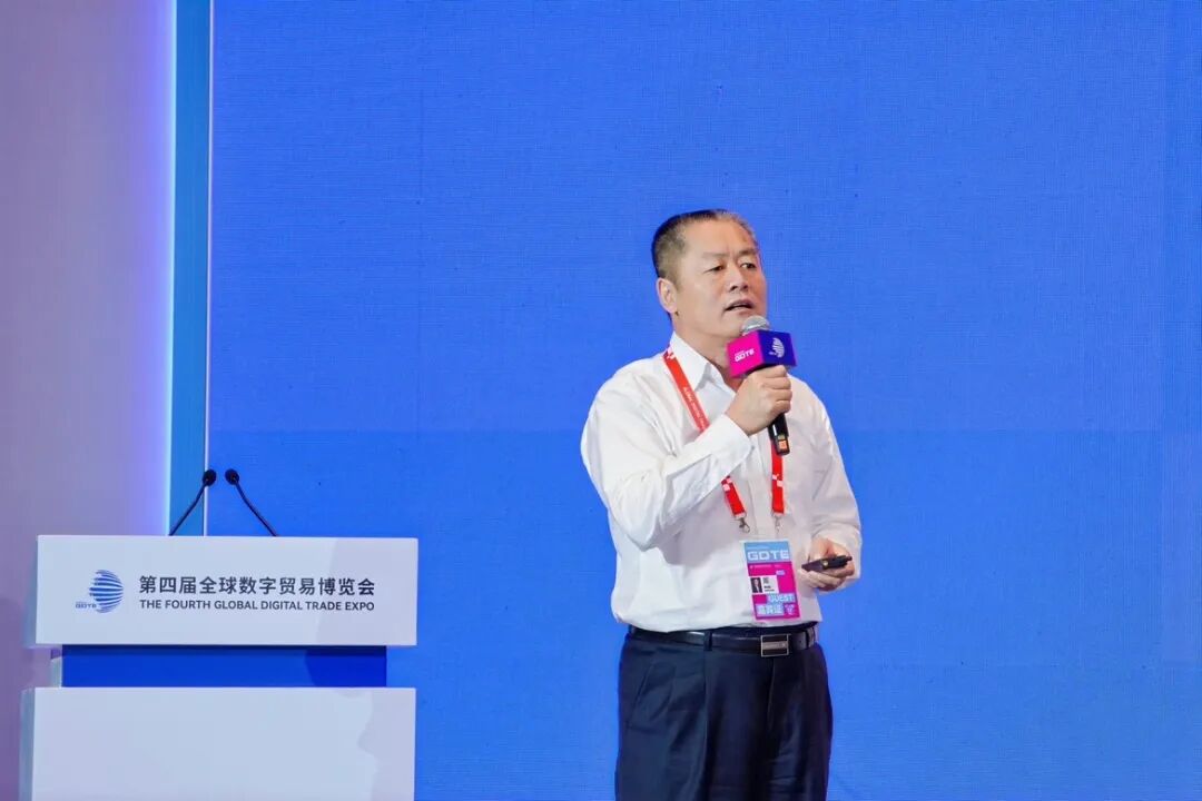 亚洲成AV人片一区二区三区