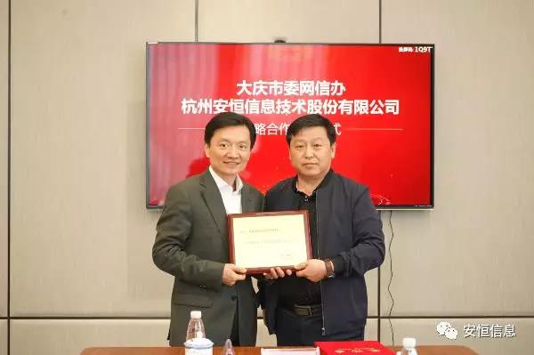 亚洲成AV人片一区二区三区