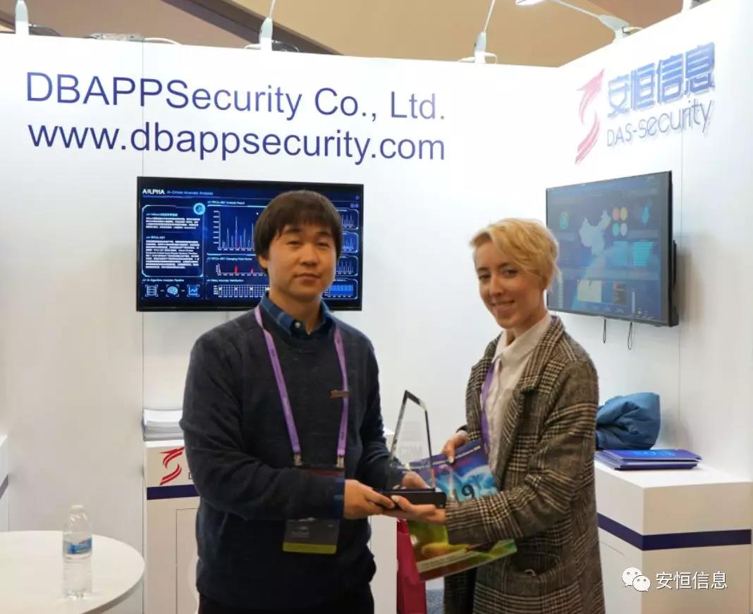 亚洲成AV人片一区二区三区