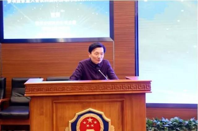 亚洲成AV人片一区二区三区