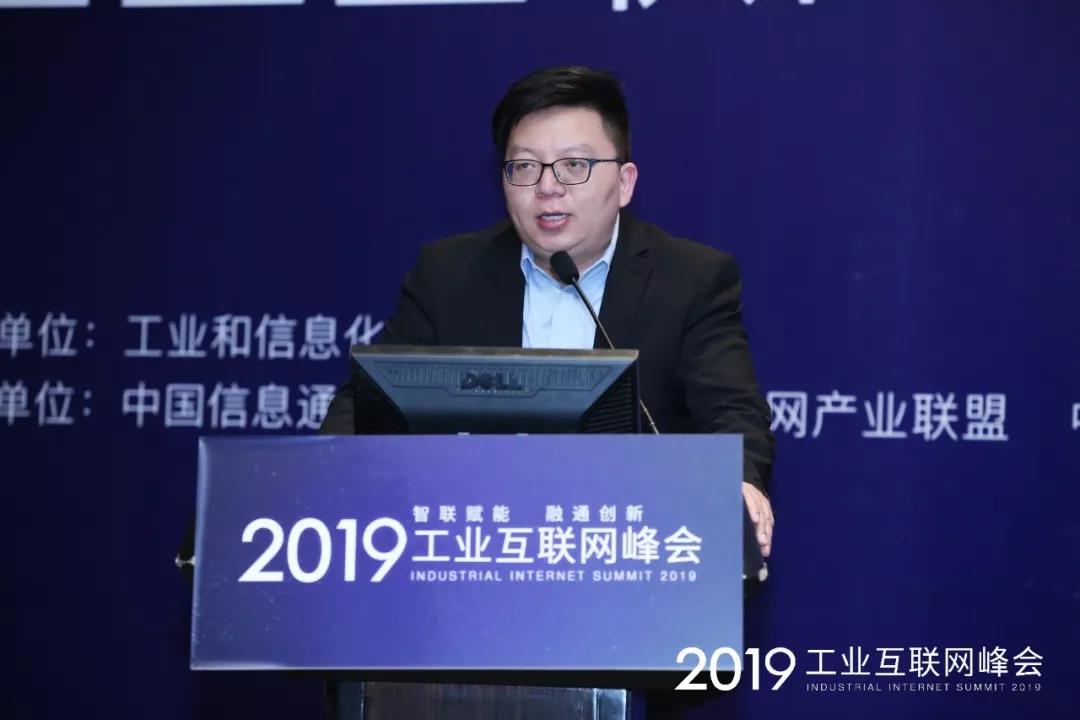 亚洲成AV人片一区二区三区