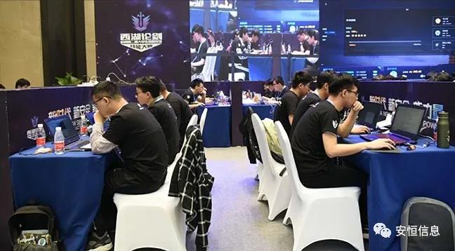 亚洲成AV人片一区二区三区