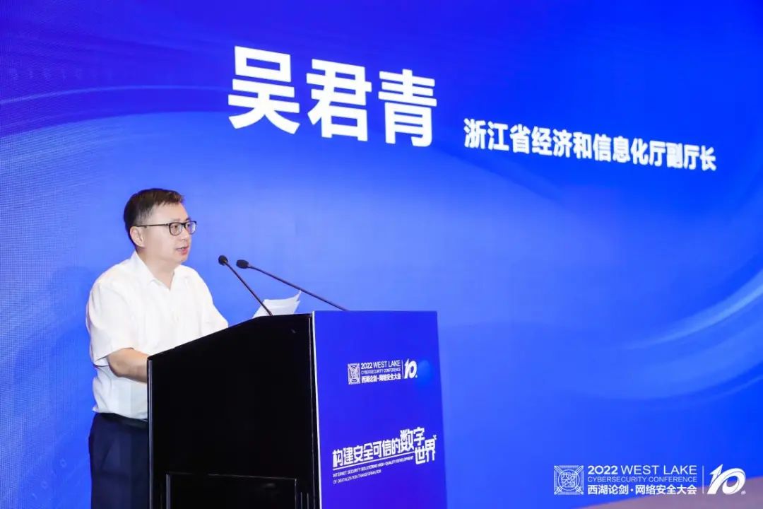 亚洲成AV人片一区二区三区