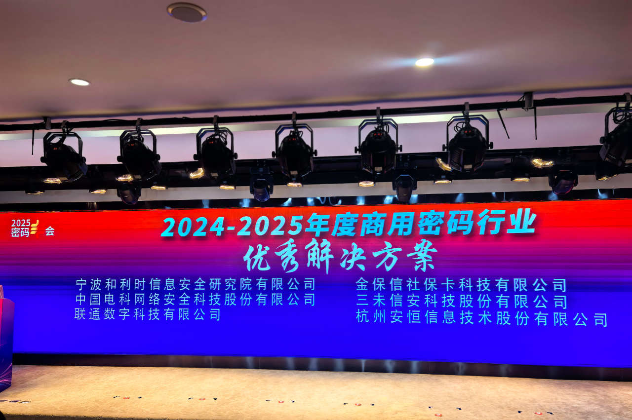 亚洲成AV人片一区二区三区