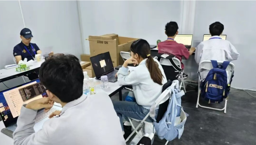 亚洲成AV人片一区二区三区