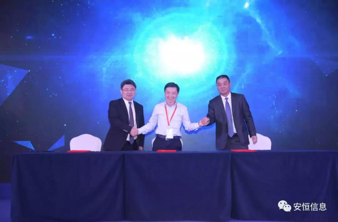 亚洲成AV人片一区二区三区