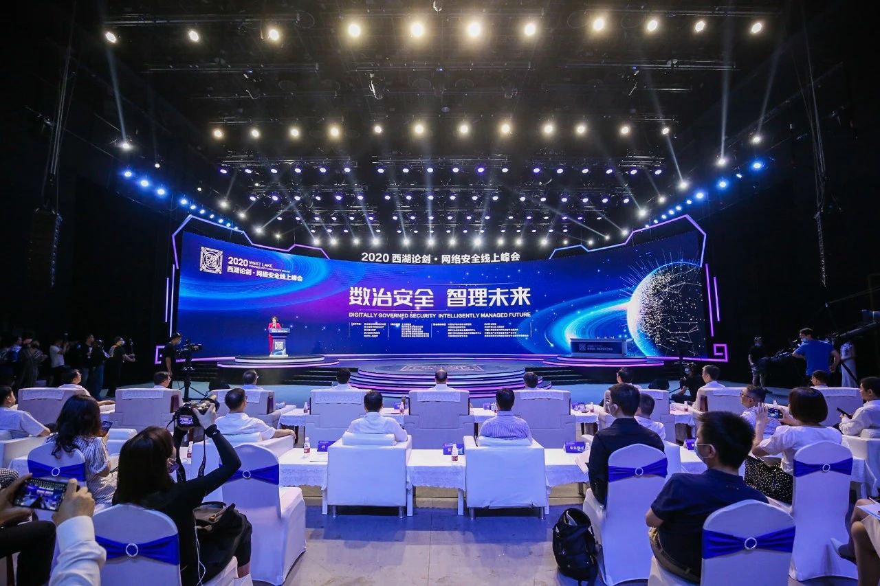 亚洲成AV人片一区二区三区